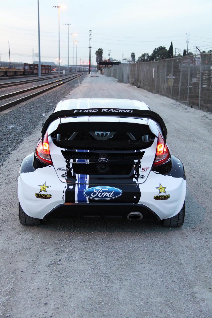  Ford Fiesta ST Global RallyCross Championship 2013 года  (фото 10 из 12)